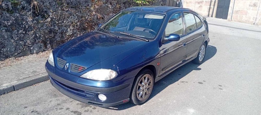 Renault Mégane 1.4 Gasolina Repeses E São Salvador