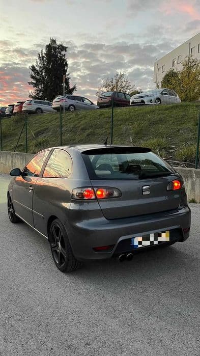 SEAT Ibiza 6L FR - PD 130 - 5 Lugares