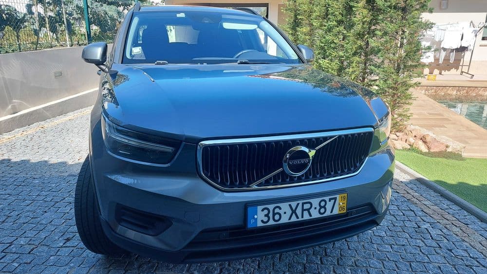 Volvo XC 40 XC40 TechEdition com 47.500Km Barcelinhos