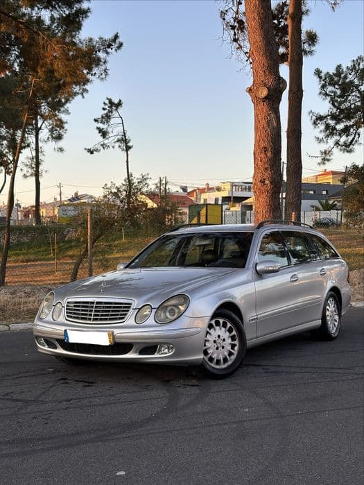 Mercedes-Benz E 220 Fernão Ferro