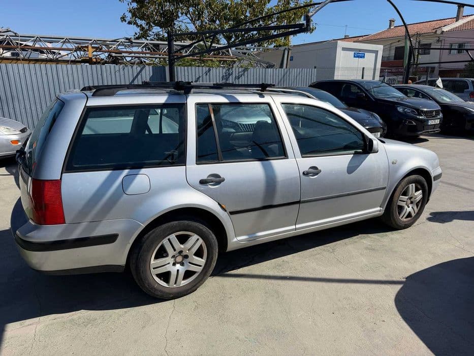 Volkswagen Golf Variant 1.4 Gasolina Queluz E Belas
