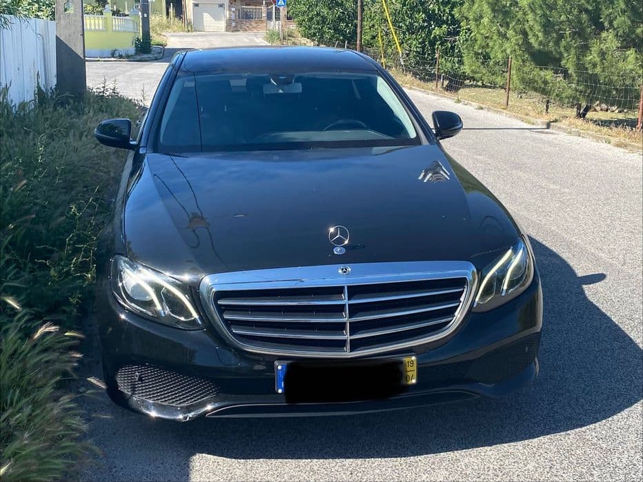 Mercedes-Benz E 220 E220