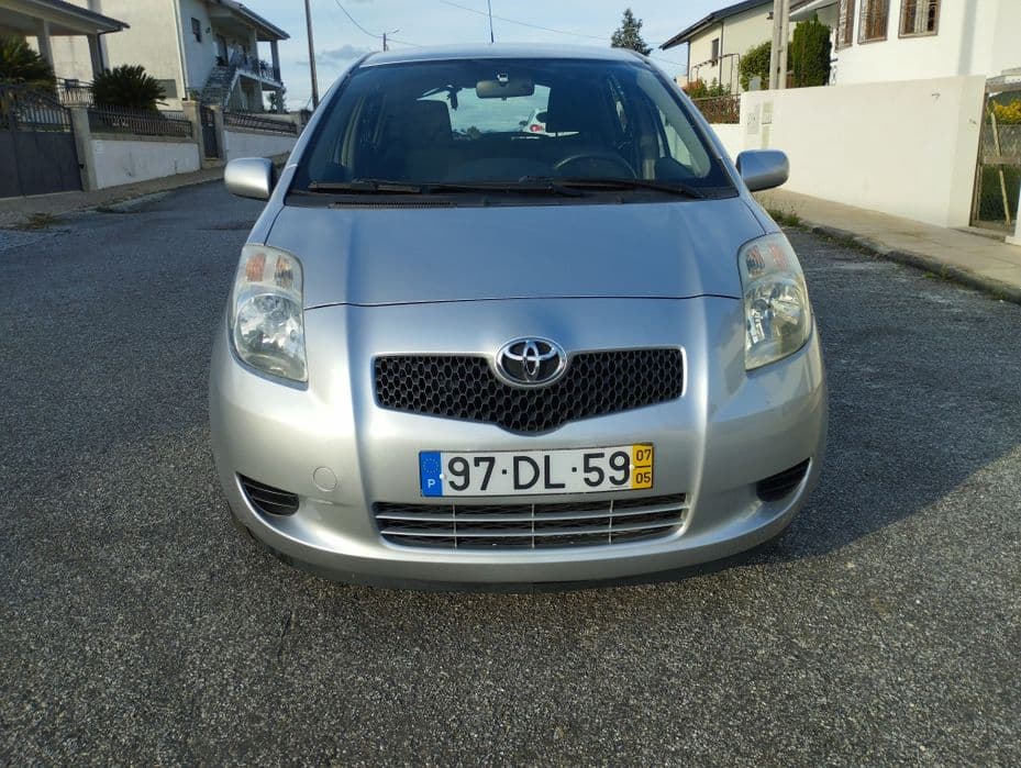 Toyota Yaris 1.0 vvti 149000km Braga (São José De São Lázaro E São João Do Souto)