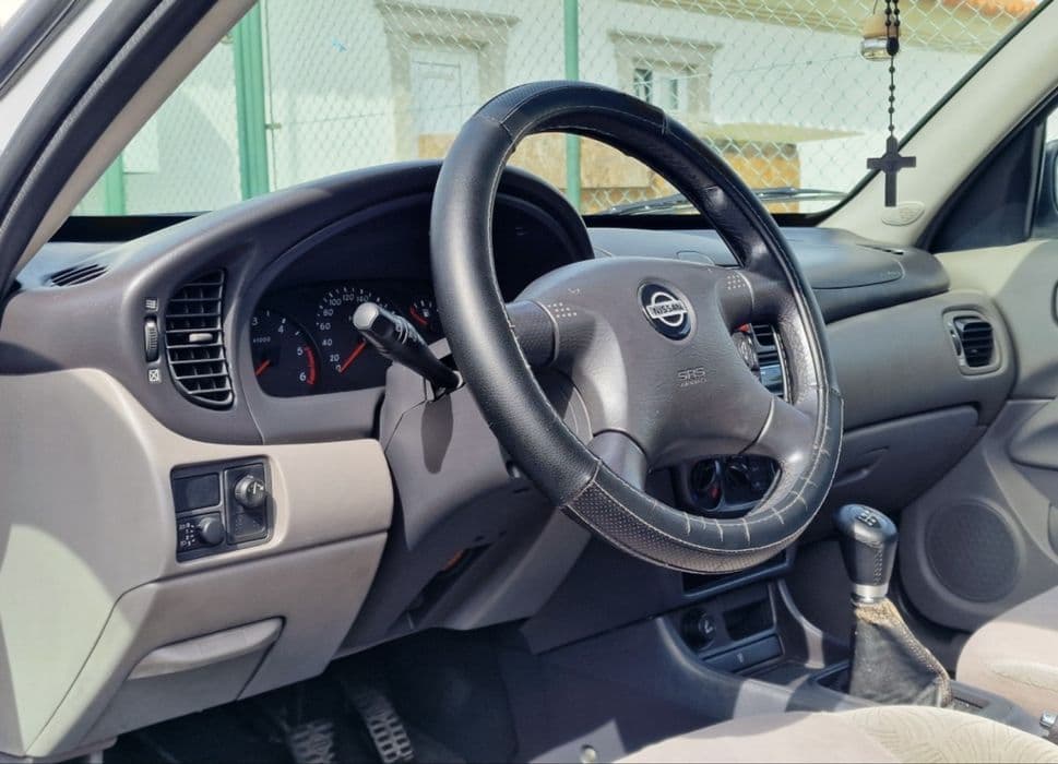 Nissan Almera 2.2Di gasoleo Vagos E Santo António
