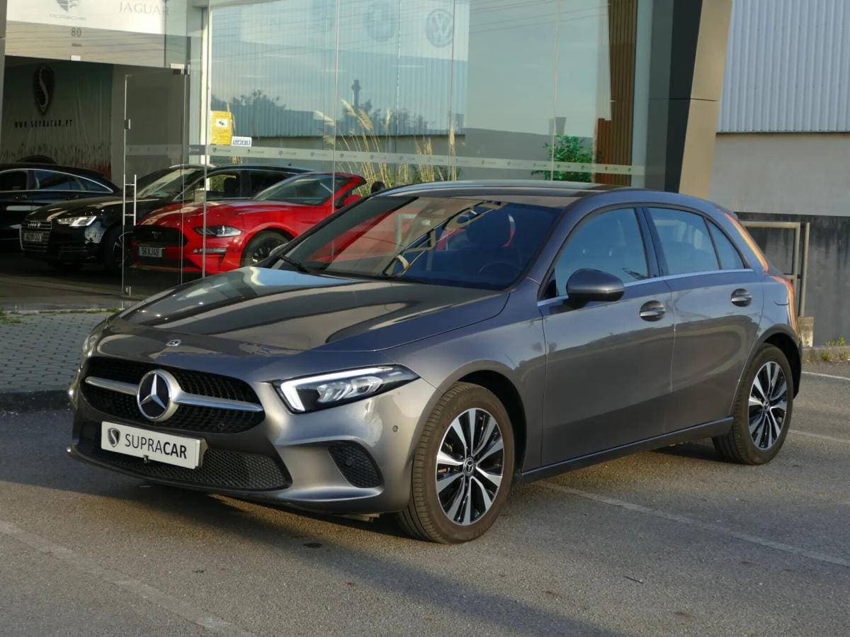Mercedes-Benz Classe A A 250 e 1.3, Cx. A., 218cv