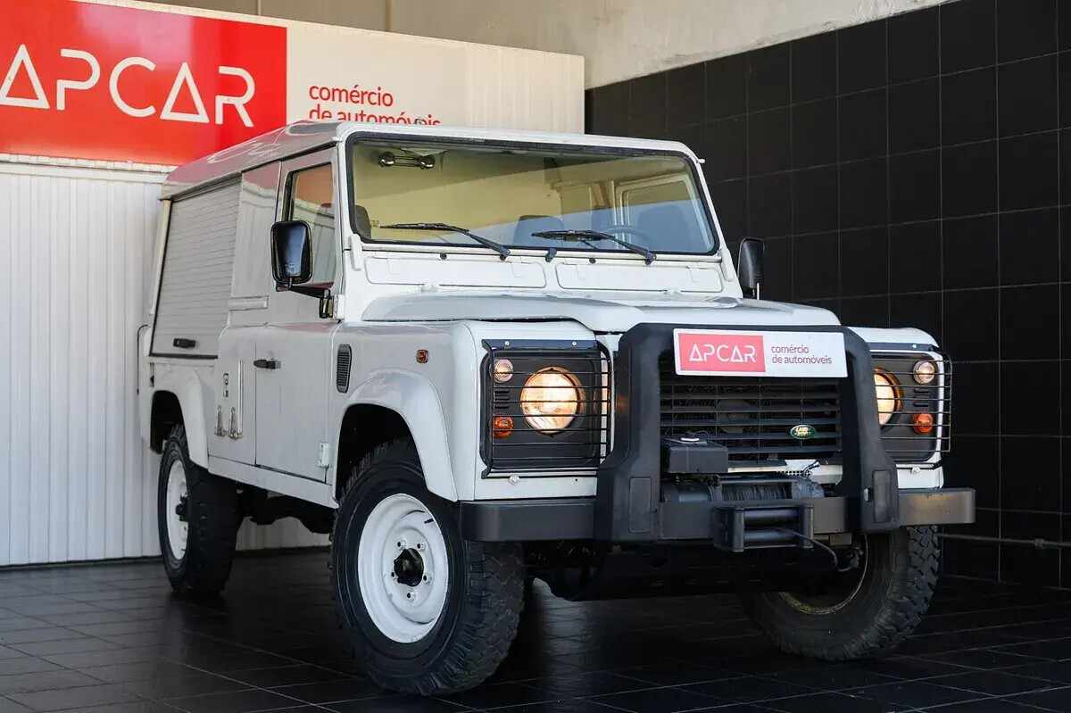 Land Rover Defender 90 2.5 Td5 E