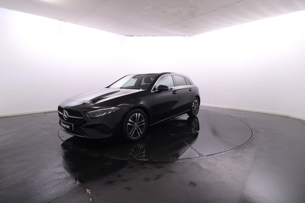 Mercedes-Benz Classe A A A 200 d Progressive Advanced Cx. Aut. / Vidros Escurecidos
