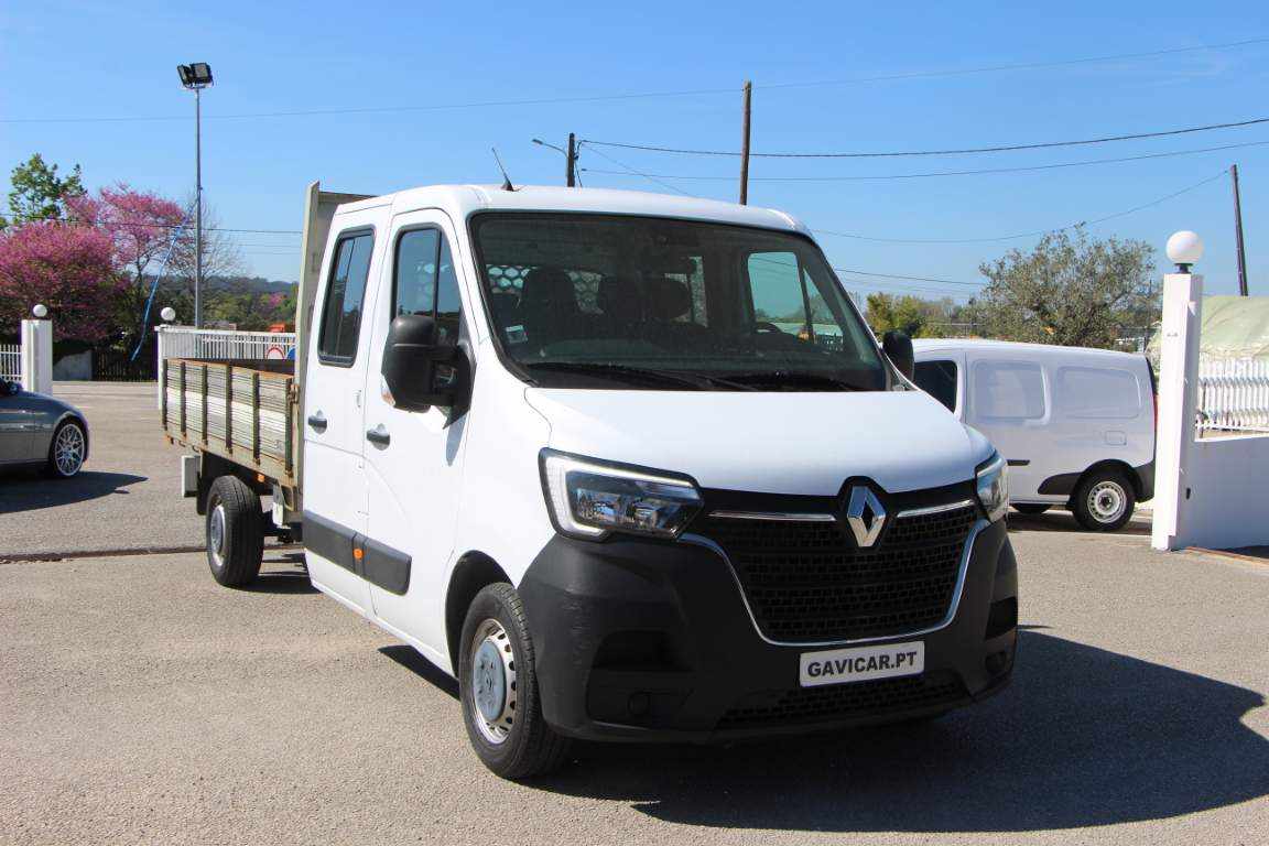 Renault  2.3 dCi, 135cv