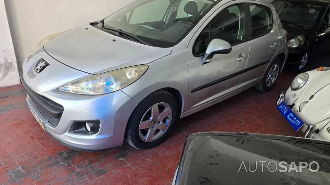 Peugeot 207