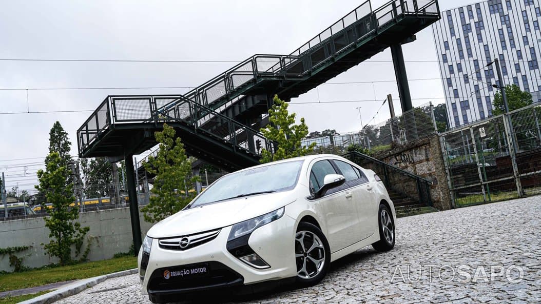 Opel Ampera