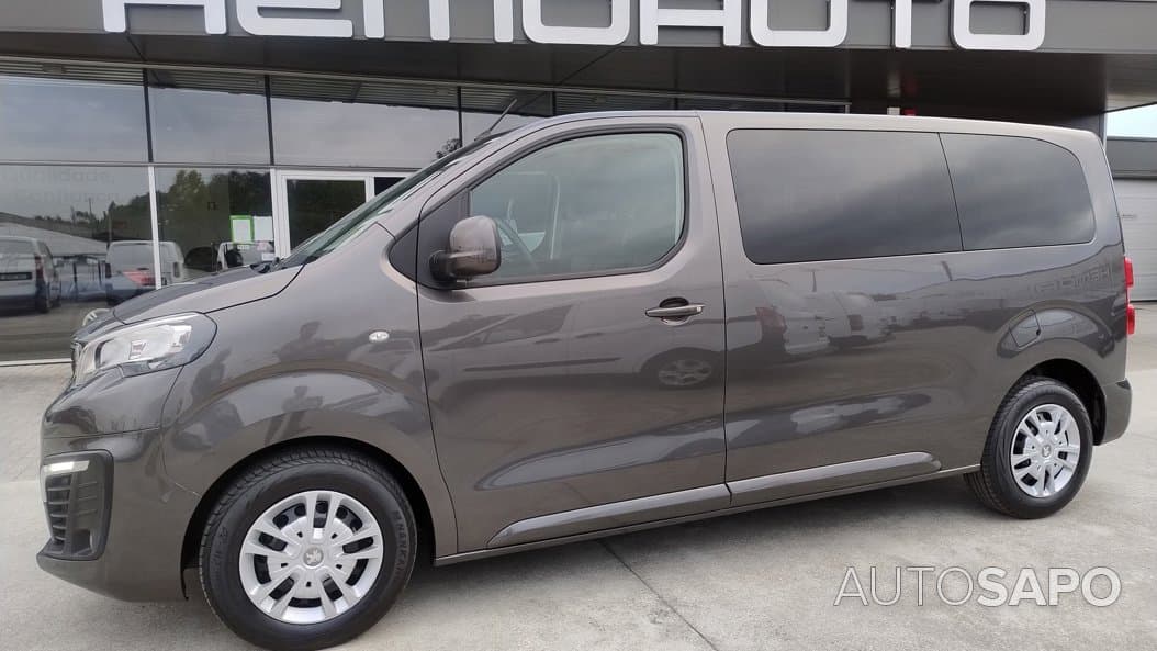 Peugeot Traveller