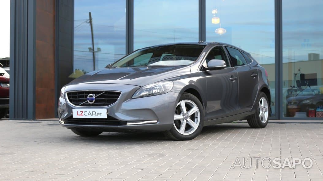 Volvo V40