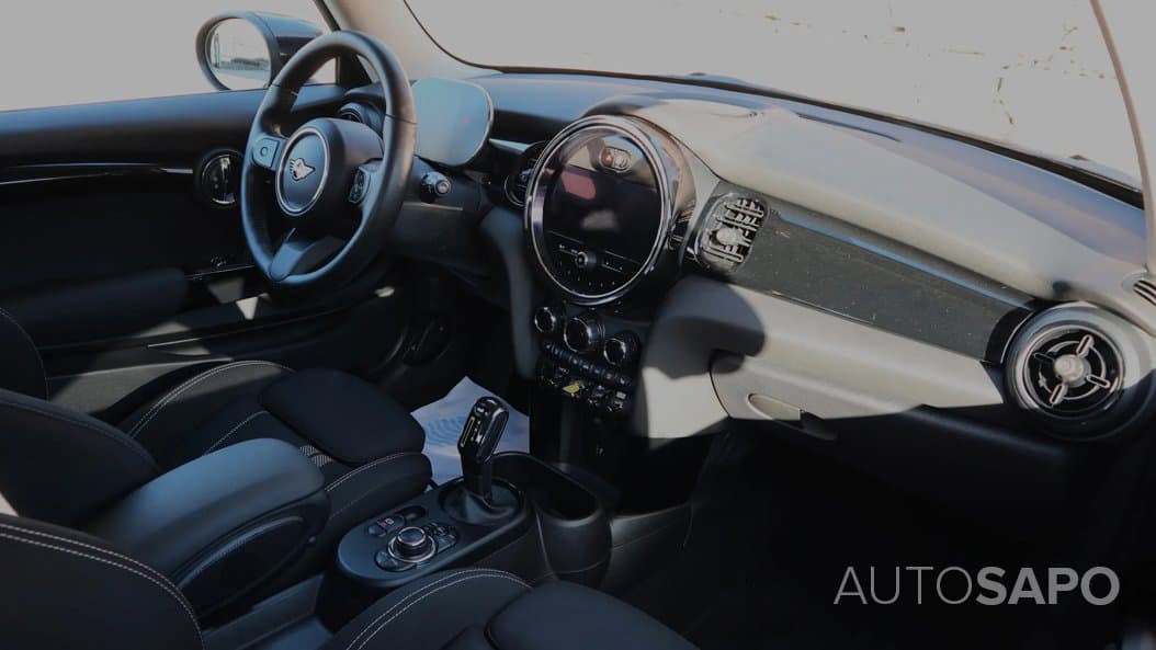 MINI Cooper SE Electric