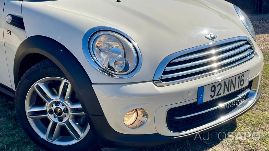 MINI Cabrio