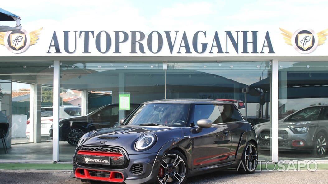 MINI John Cooper Works