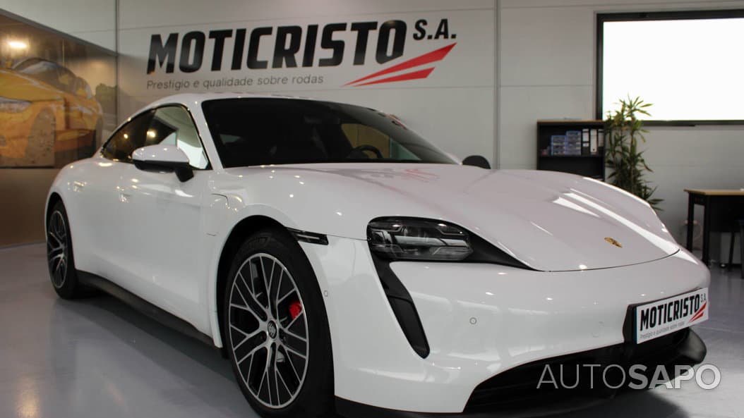 Porsche Taycan