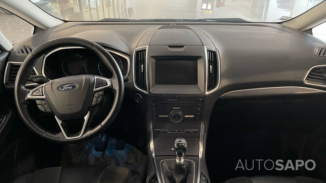 Ford S-Max