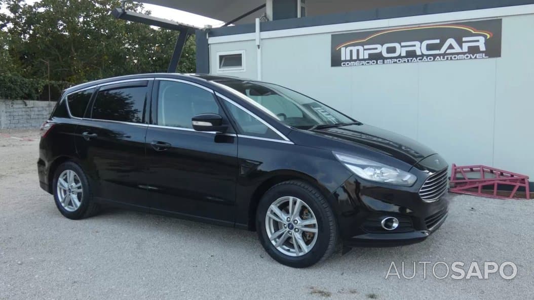 Ford S-Max