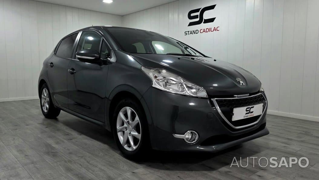 Peugeot 208