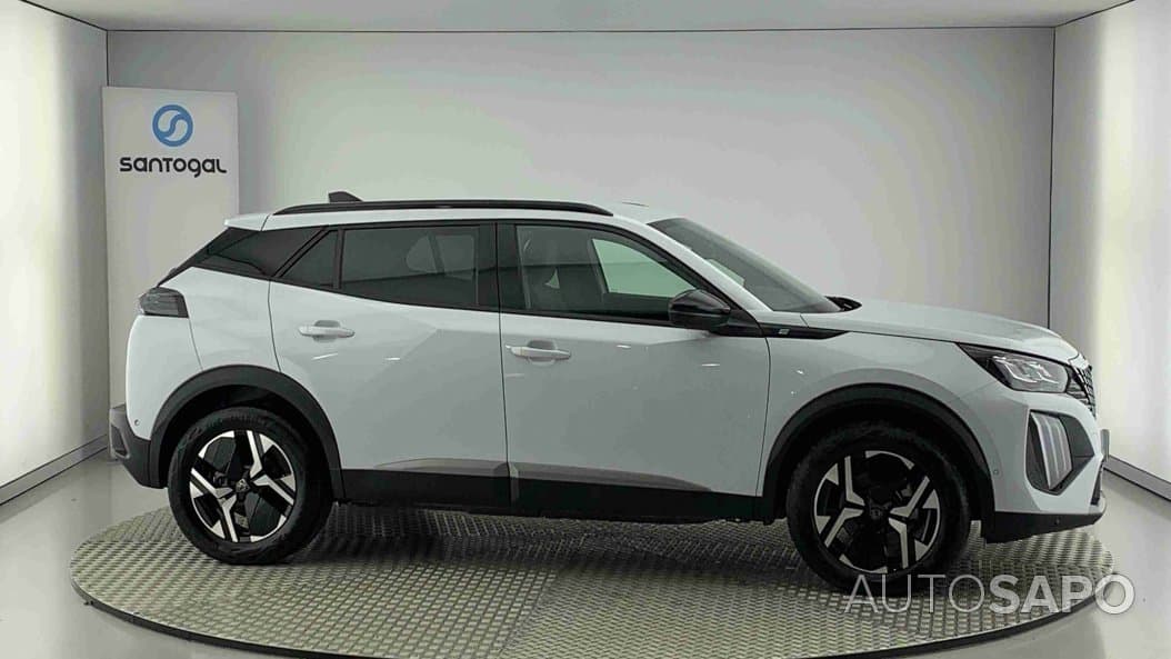 Peugeot e-2008