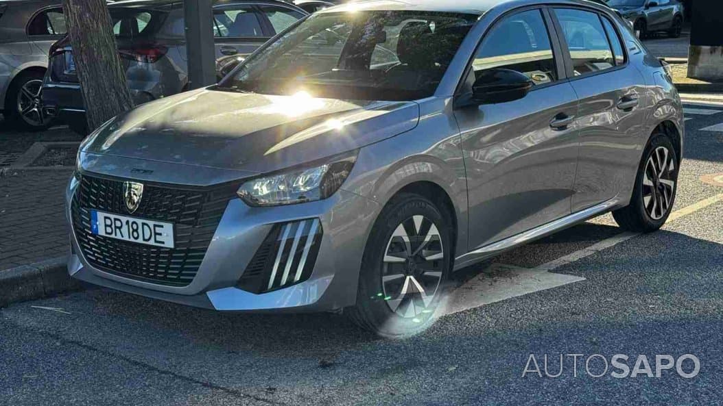 Peugeot 208