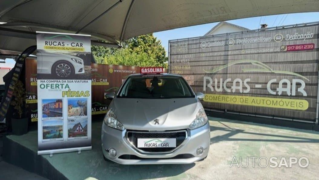 Peugeot 208
