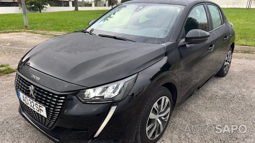 Peugeot 208