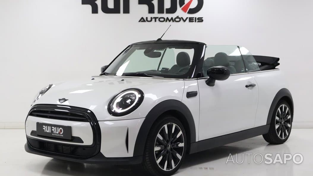 MINI Cabrio