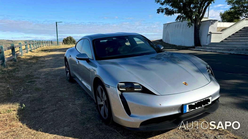 Porsche Taycan
