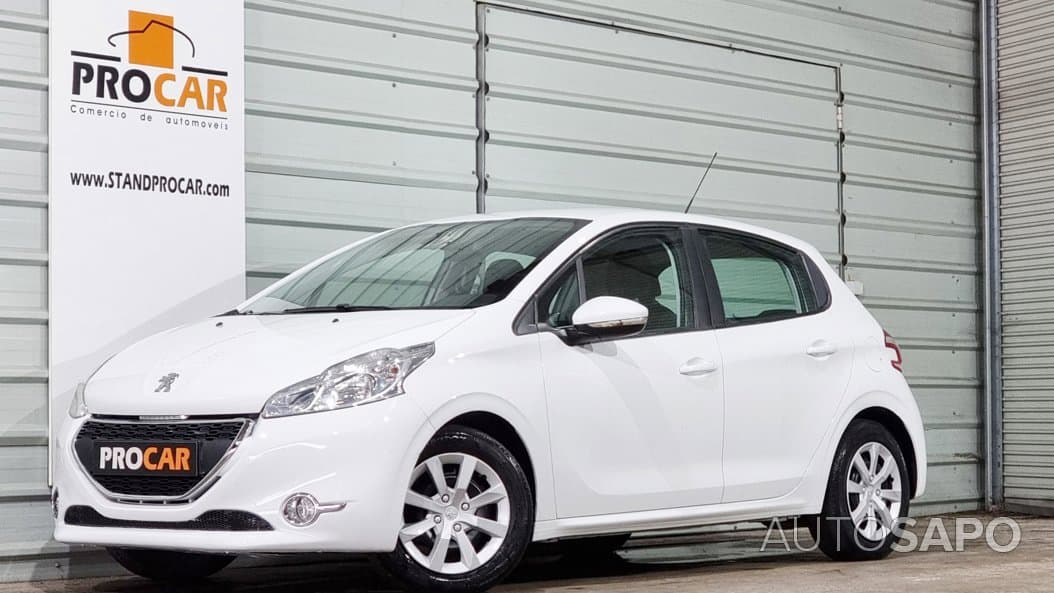 Peugeot 208