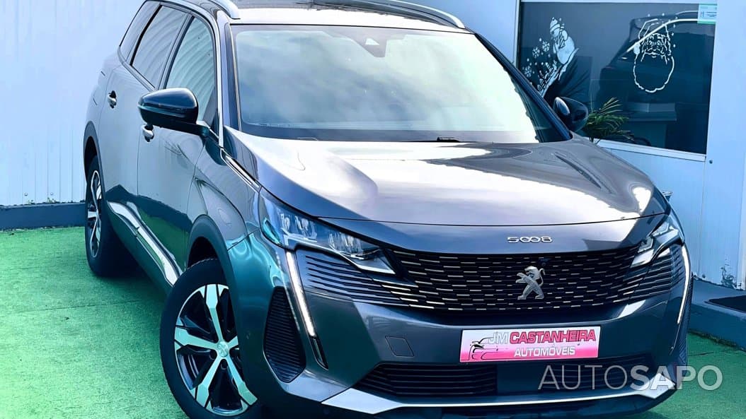 Peugeot 5008