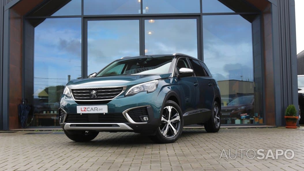 Peugeot 5008