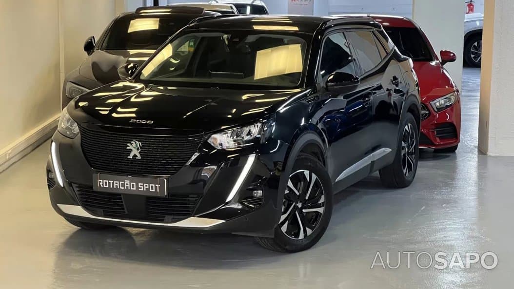 Peugeot e-2008