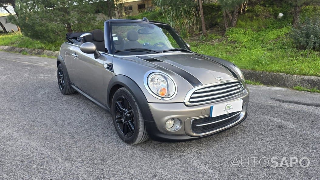MINI Cabrio