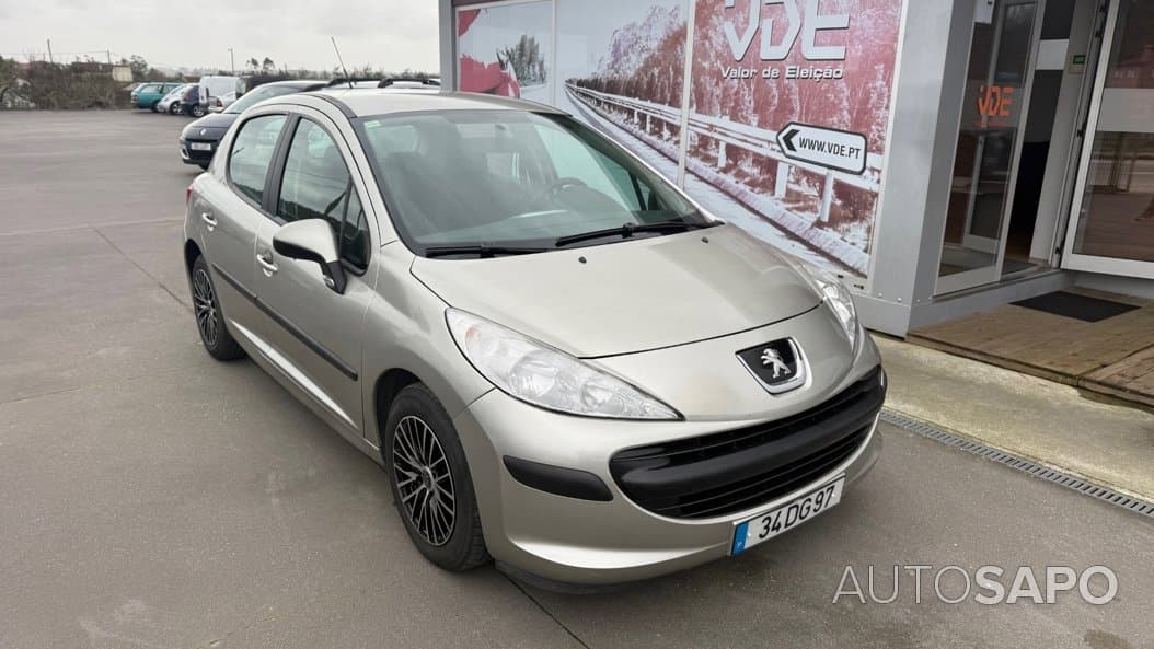 Peugeot 207