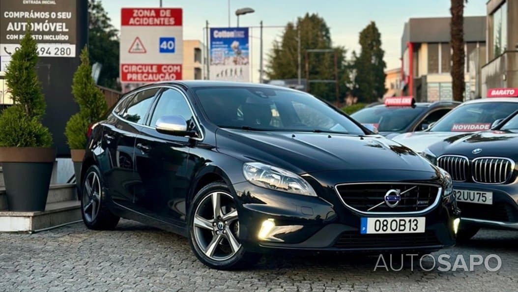 Volvo V40