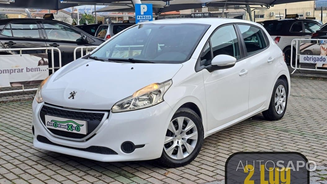 Peugeot 208