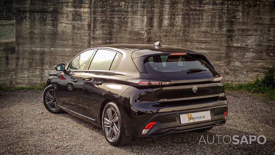 Peugeot 308
