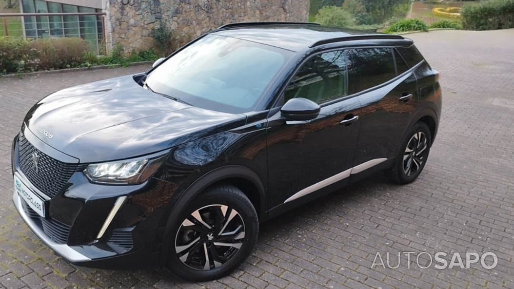 Peugeot e-2008