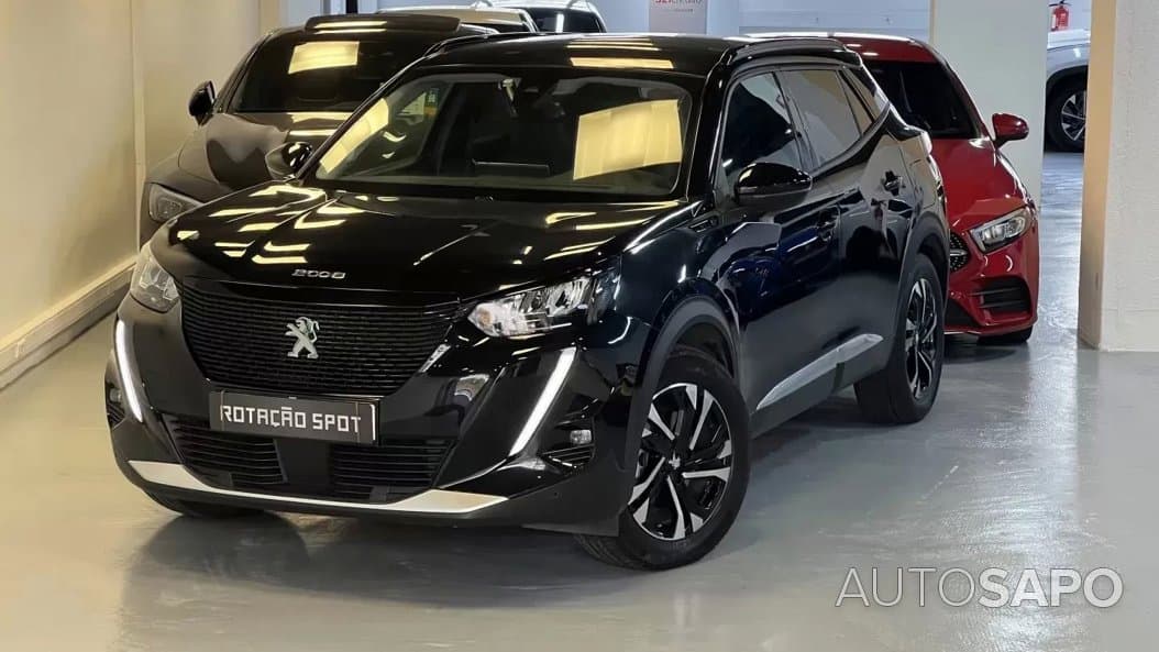 Peugeot e-2008