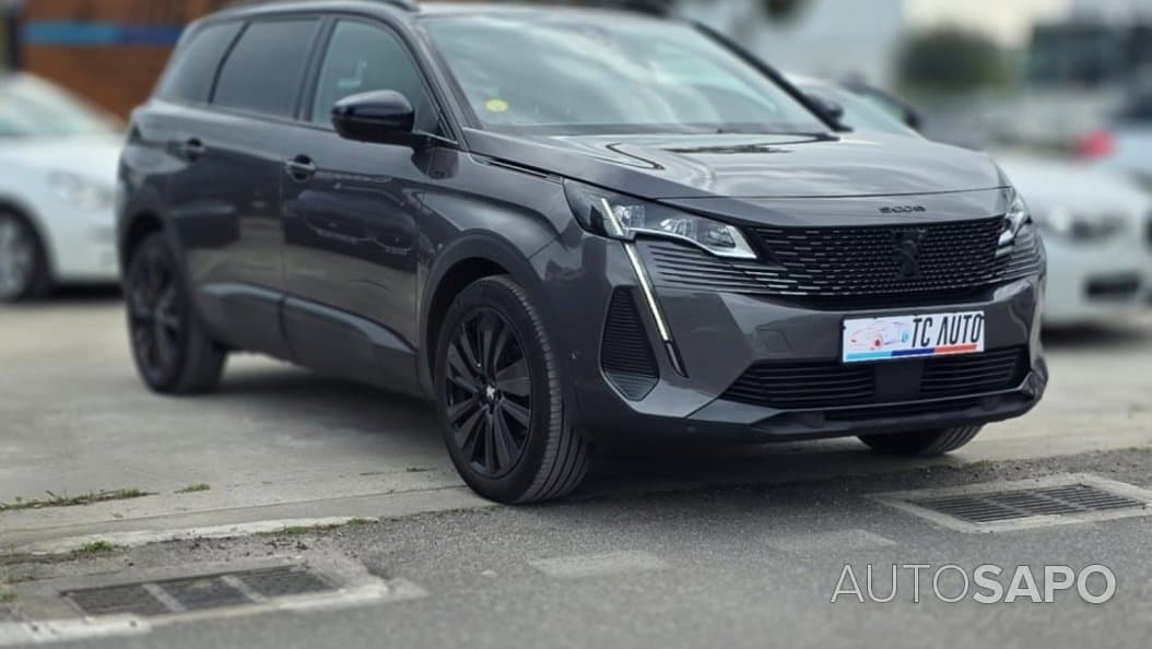 Peugeot 5008