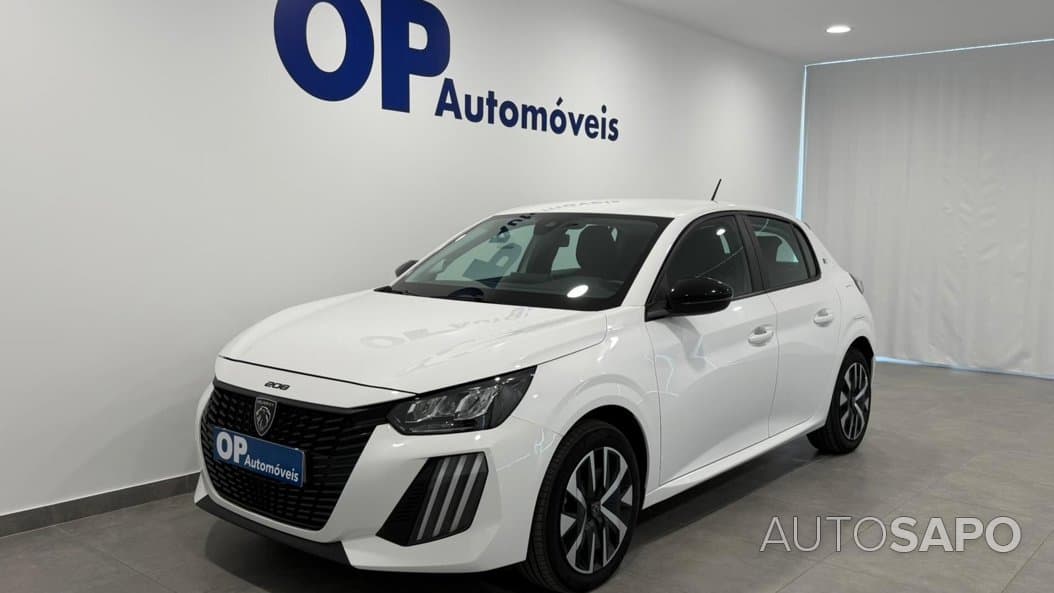 Peugeot e-208