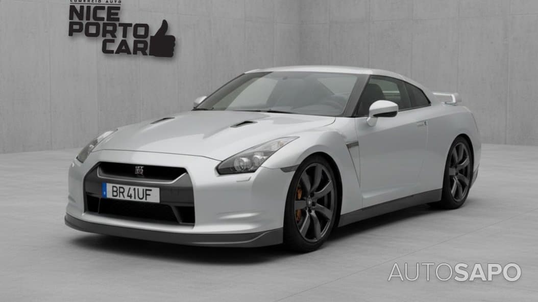 Nissan GT-R