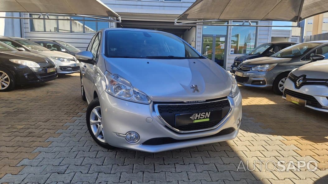 Peugeot 208