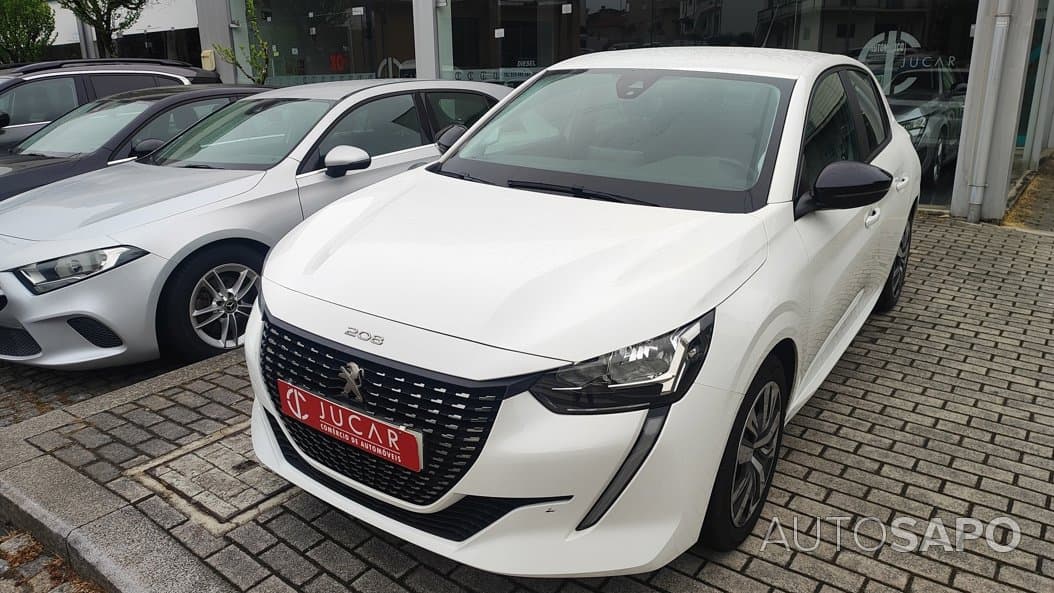 Peugeot 208