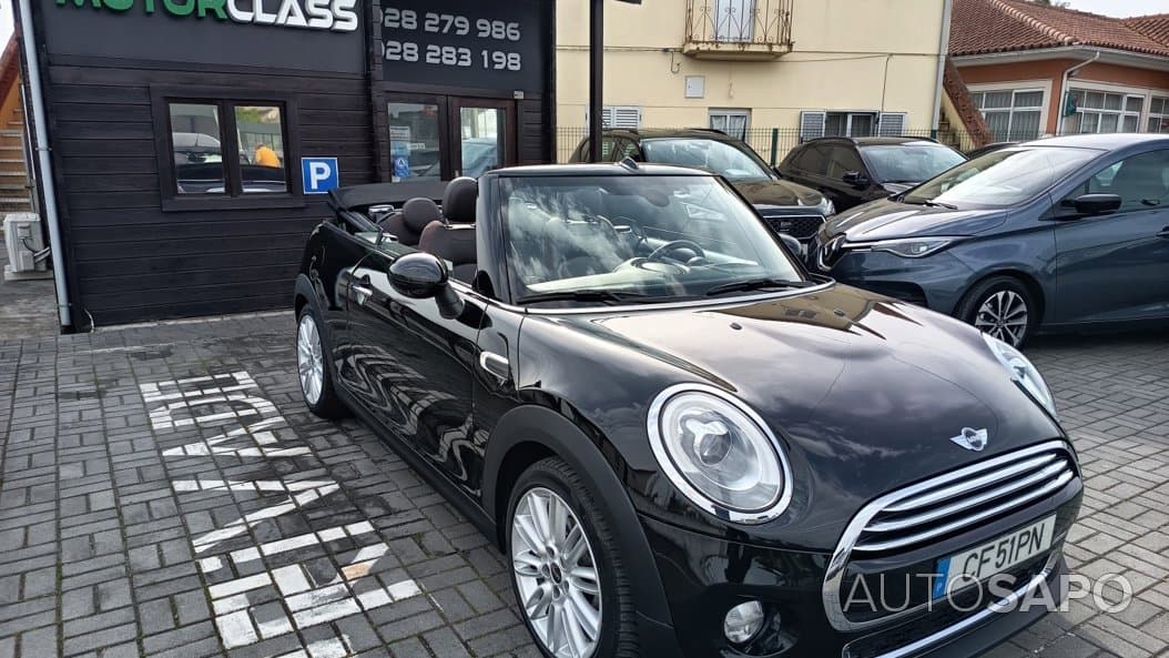 MINI Cabrio