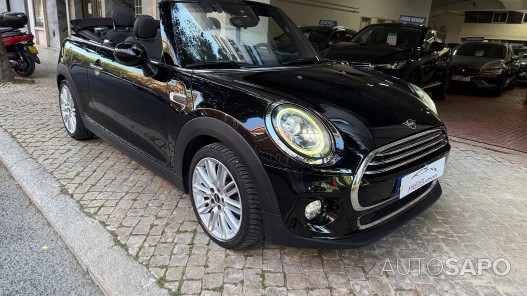 MINI Cabrio