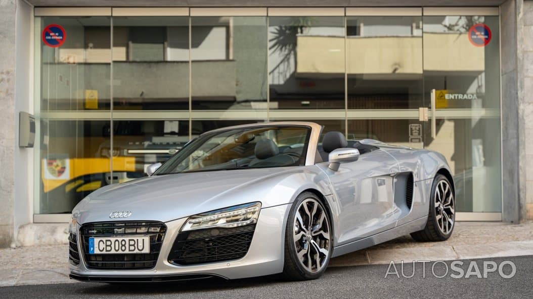 Audi R8