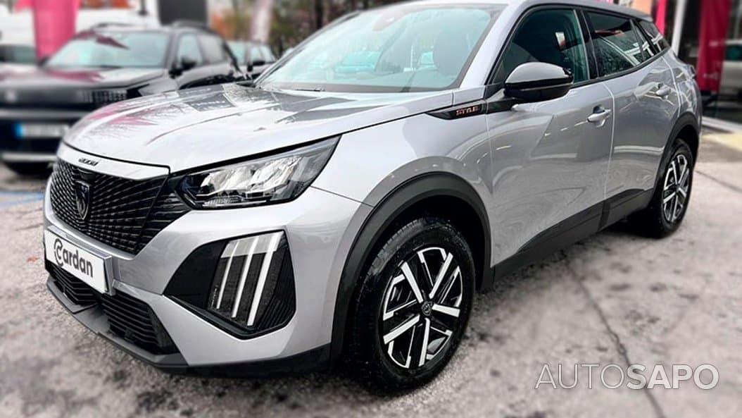 Peugeot e-2008