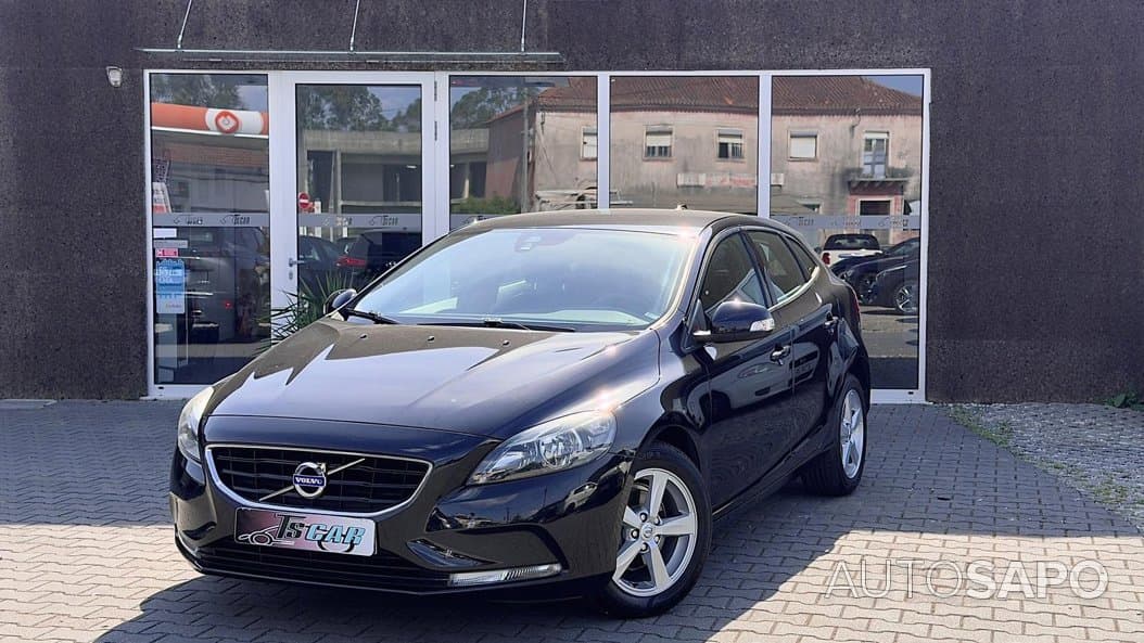 Volvo V40